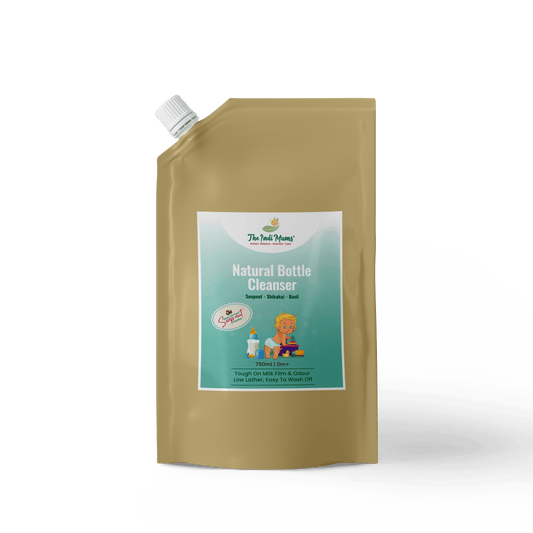 Indimums Natural Bottle Cleaner (750 ML) with Reetha on a black background